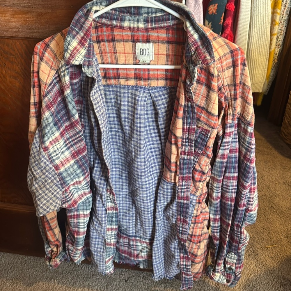Urban outfitters flannel 
Distressed hem